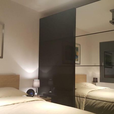 Kennedy Deluxe Suites Никосия Экстерьер фото