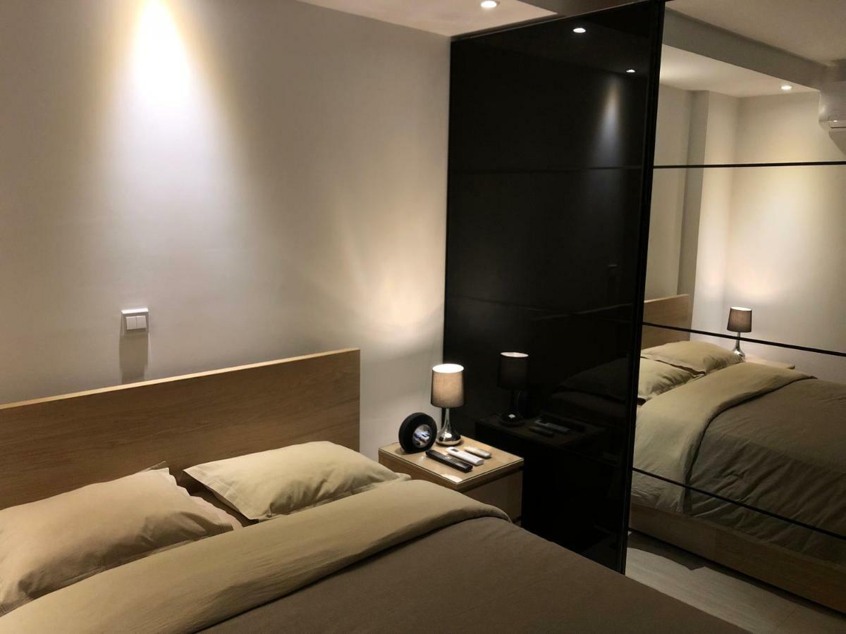 Kennedy Deluxe Suites Никосия Экстерьер фото